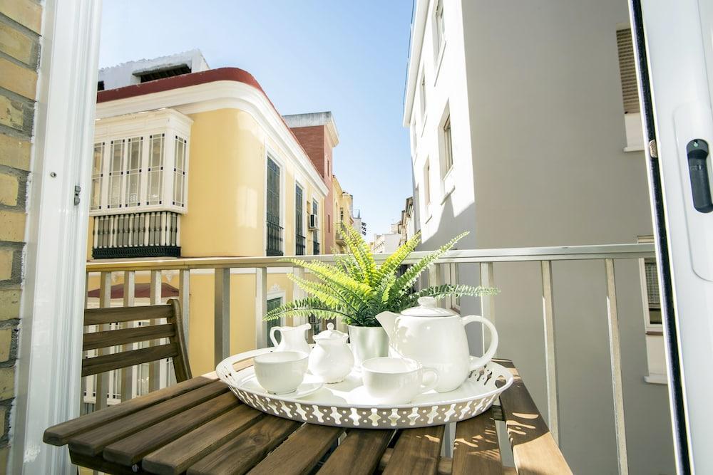 Exclusive Apartments Street Beatas Málaga Buitenkant foto